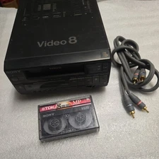 Sony EV-C3 Video8 Compact 8mm Player Recorder Powers & Plays- SOLD AS Repairs