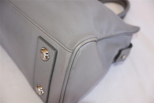 Marc by Marc Jacobs Gray Pebble Leather Too Hot To Handle Satchel - Picture 15 of 21