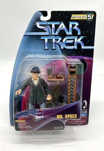 Star Trek TOS Mr. Spock Warp Factor Series 5 with The Playmates Protector 1998 - Picture 2 of 16