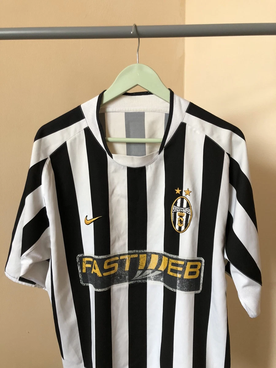 juventus classic kit