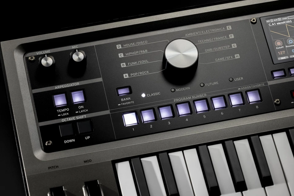 KORG microKORG2 MK-2 Analog Modeling Synthesizer Vocoder 37-keys Color Display - Image 3 of 4