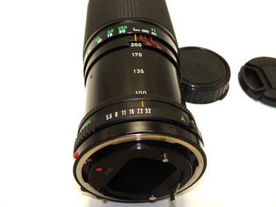 Canon FD 100–200mm f/5.6 Telephoto Zoom Lens – Very Good Condition