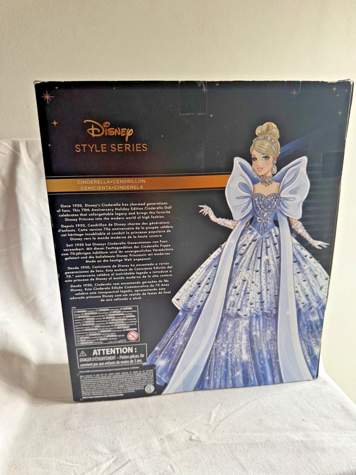Disney Style Series Cinderella Doll - Limited Edition - 70 Year Edition - 2020 - Image 4 of 4
