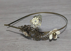 Vintage Floral Metal Tiara Headband Crown Jewelry Accessory