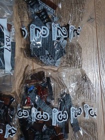 LEGO Castle: Tower Raid (7037) Complete W/Instructions 5 Minifigures No Box