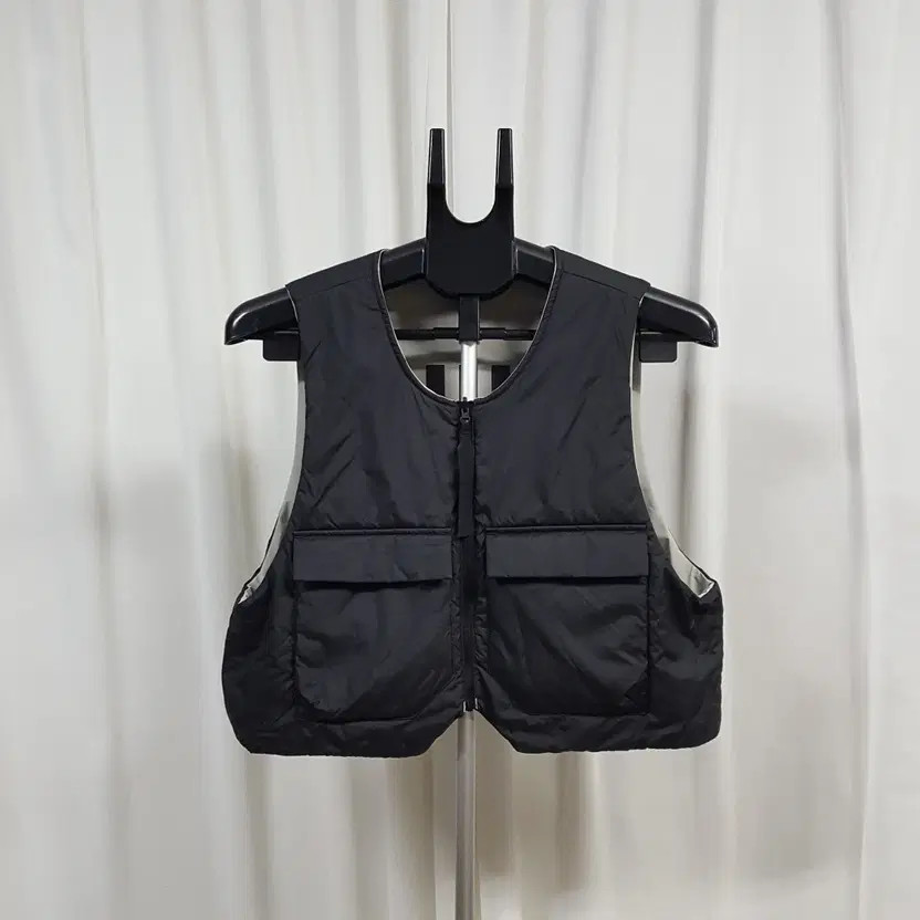 adidas Women's MYSHELTER Reversible Puffer Vest 90 Oil Market thumbnail 2