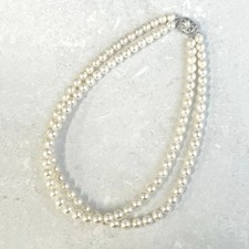 Mikimoto Doppelstrang Akoya Perle Cremefarben...