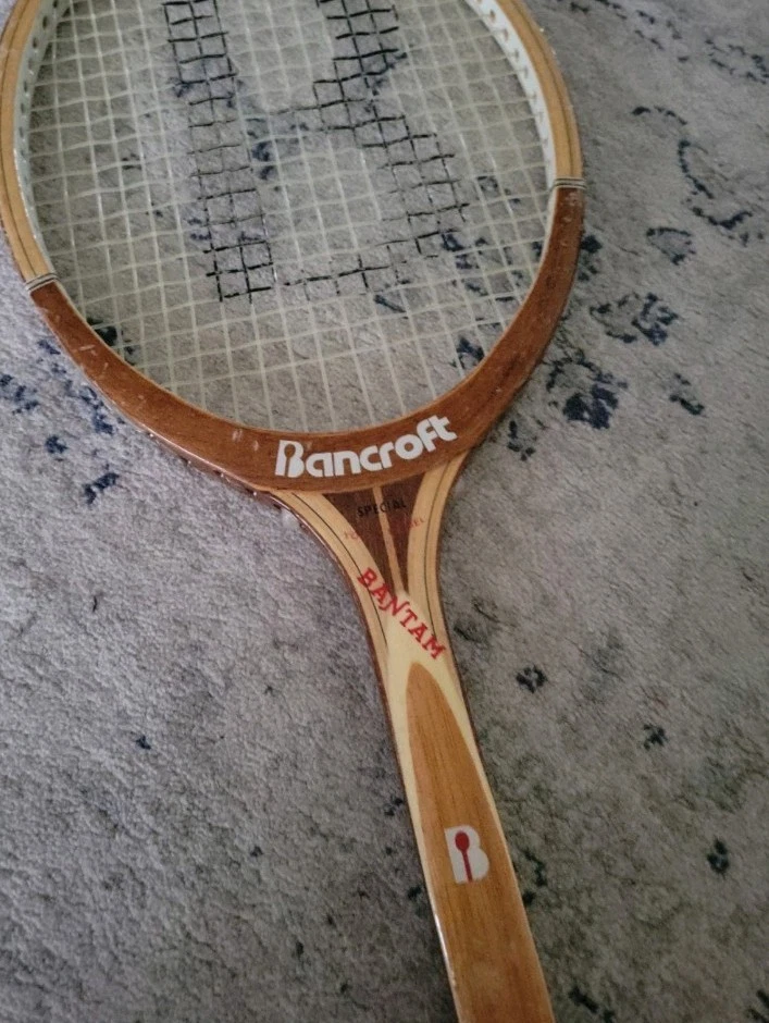 Raqueta de tenis de madera modelo juvenil especial Bancroft Bantam de colección Foto 2 de 4