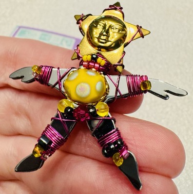 Vintage Artisan LizTech Twinkle Celestial Sun Brooch Pin w/ Beads & Wire & More