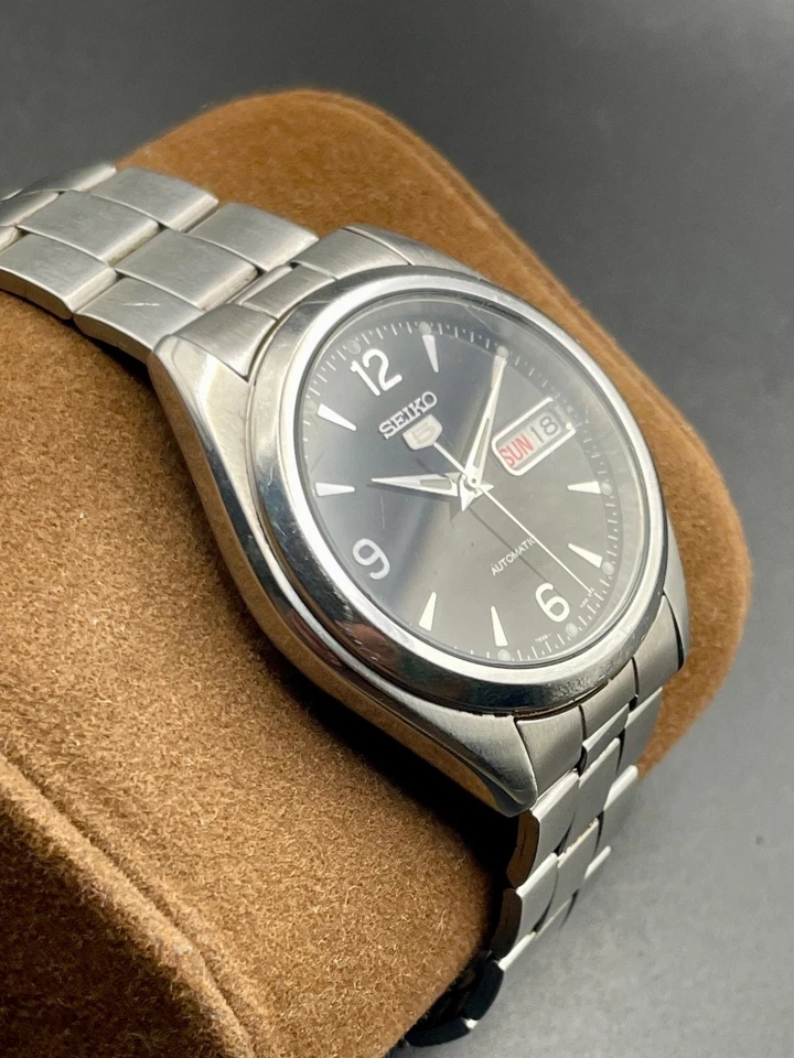 Seiko 5 7S26-0060 Automatic Black Dial Men's Watch Excellent ! - Image 3 of 4