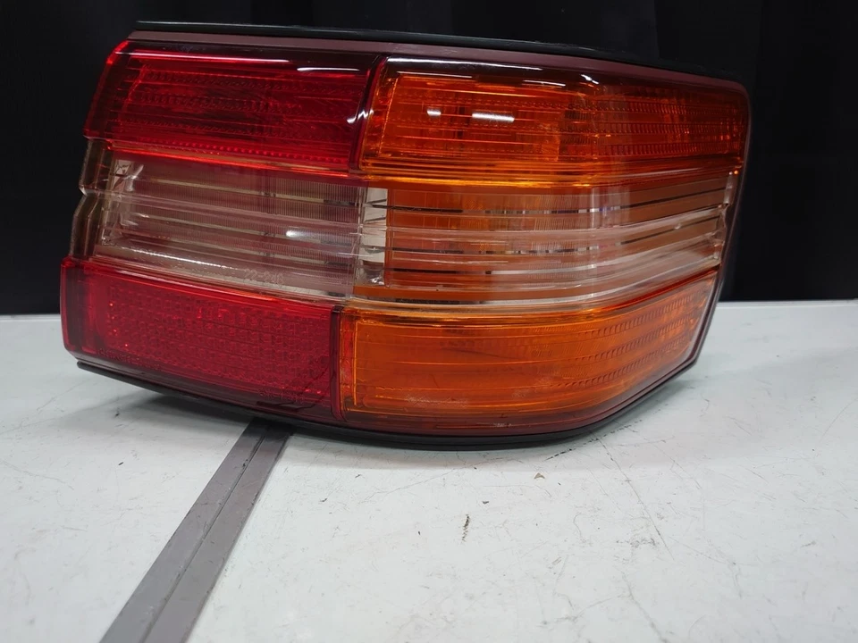 Lámparas traseras originales izquierda derecha Toyota Mark II GX100 ICHIKOH 22-248 7419 Foto 2 de 4