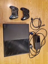 ​Microsoft Xbox One 500GB Console Bundle - 2 Controllers, Power Brick & HDMI