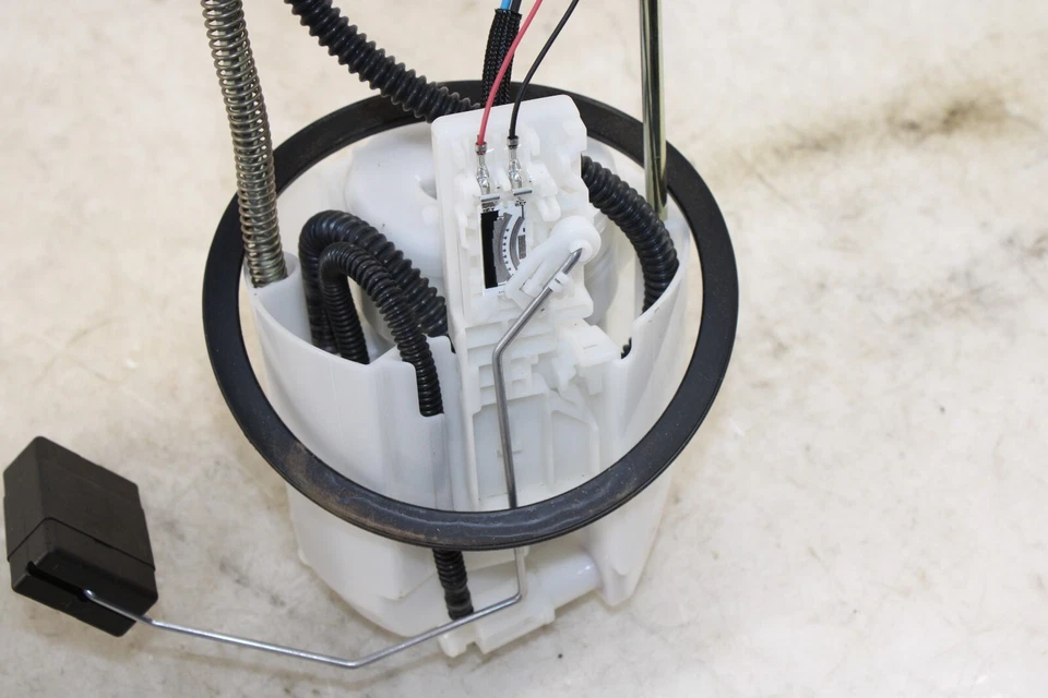 2016-2023 Mazda MX-5 Miata Fuel Pump OEM FZ98 - Image 4 of 4