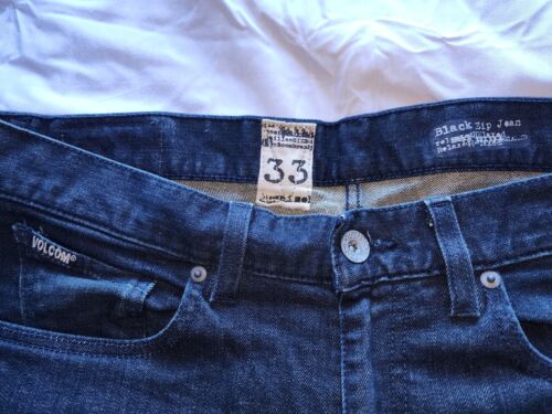 VOLCOM STONE BOARDWEAR MEN'S DENIM DARK GRAY JEANS SIZE 33W 32IN IS USED - Picture 2 of 10
