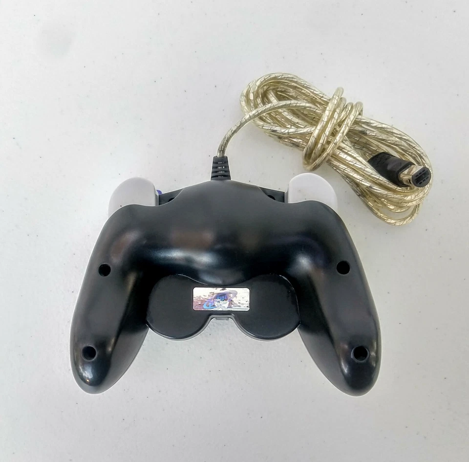 Intec GC-5002-A Game Pad Controller for Nintendo GameCube AS IS for Parts Repair - Image 2 of 2