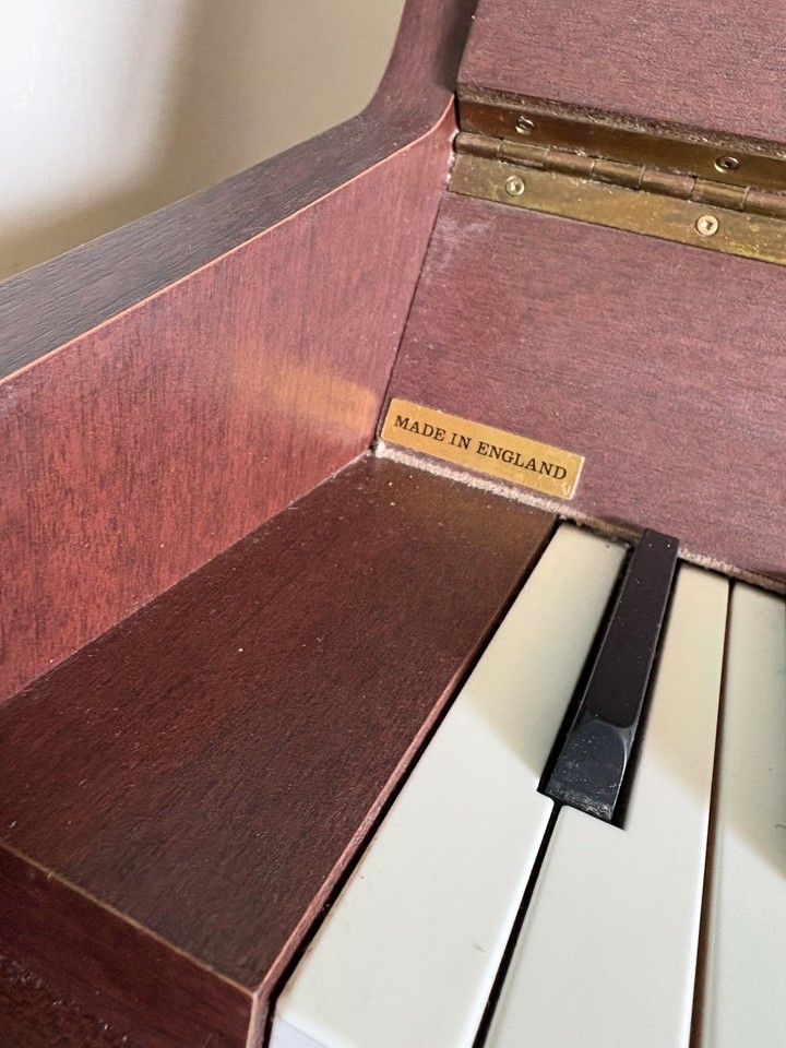Kemble Classic Upright Piano 85 Keys Satin Mahogany Finish 2 Pedals ...