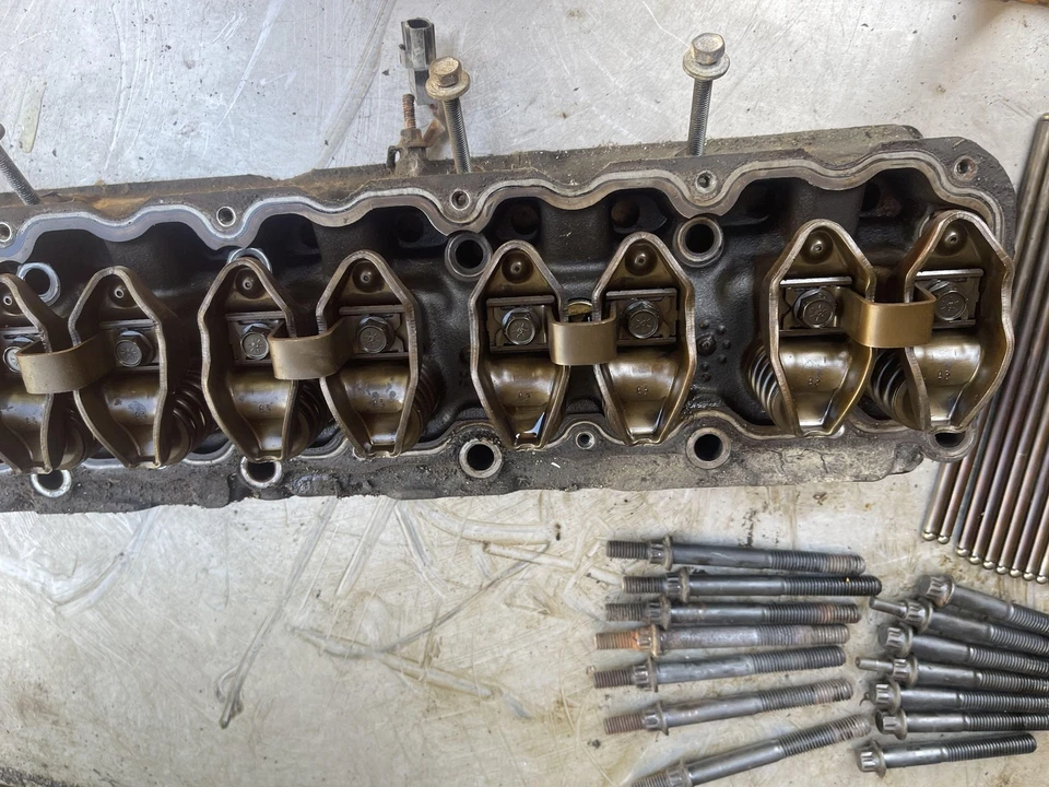 2000-2006 Jeep Wrangler Cylinder Head Complete 4.0 Tested Oem Foto 3 de 4