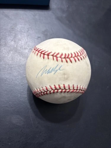 Autographed MO VAUGHN Official American League Baseball Boston Red Sox W/ Coa