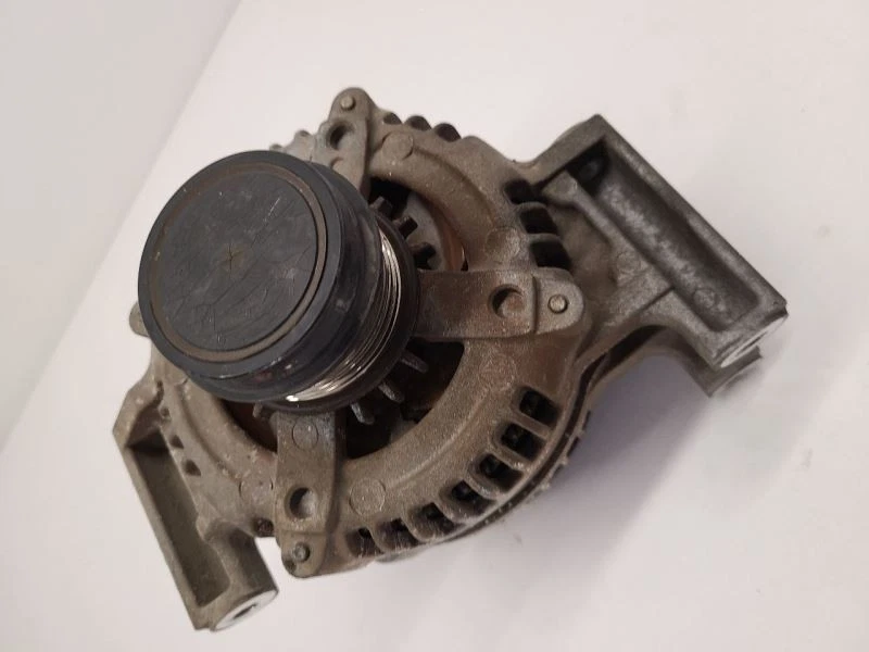 Alternador Chevrolet Impala 2014-2019 150 amperios 12592811 Foto 2 de 4