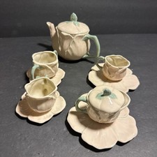 Vtg VICTORIAN COLLECTION peach-colored ceramic tea set flower Shape R29
