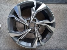 AUDI S3 8Y 18" ALLOY WHEEL DIAMOND CUT RIM 8Y0601025H FREESHIP UK MAINLAND ONLY