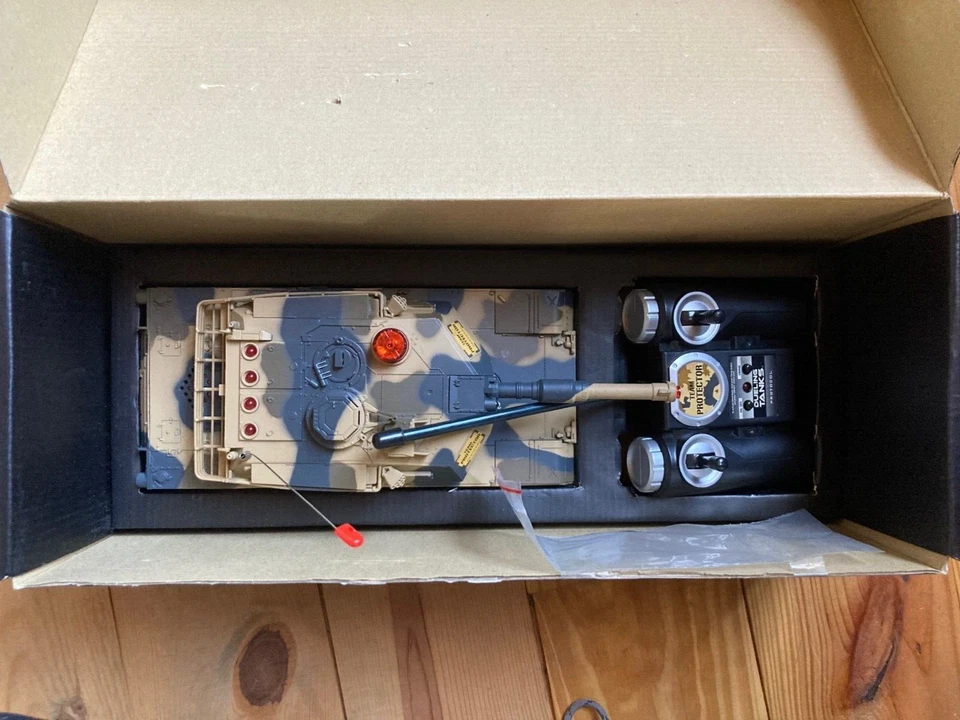 Protocol DUELING TANKS Radio Control 2 Tank Set - USED Once - Image 4 of 4