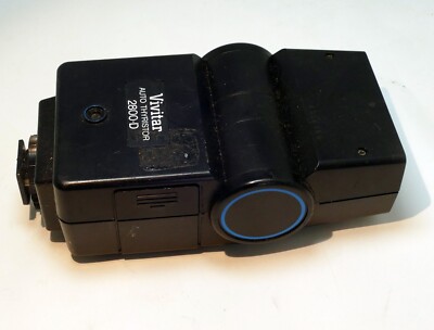 Vivitar 2800-D Auto Thyristor flash for parts, not working w/ corrosion - AS IS