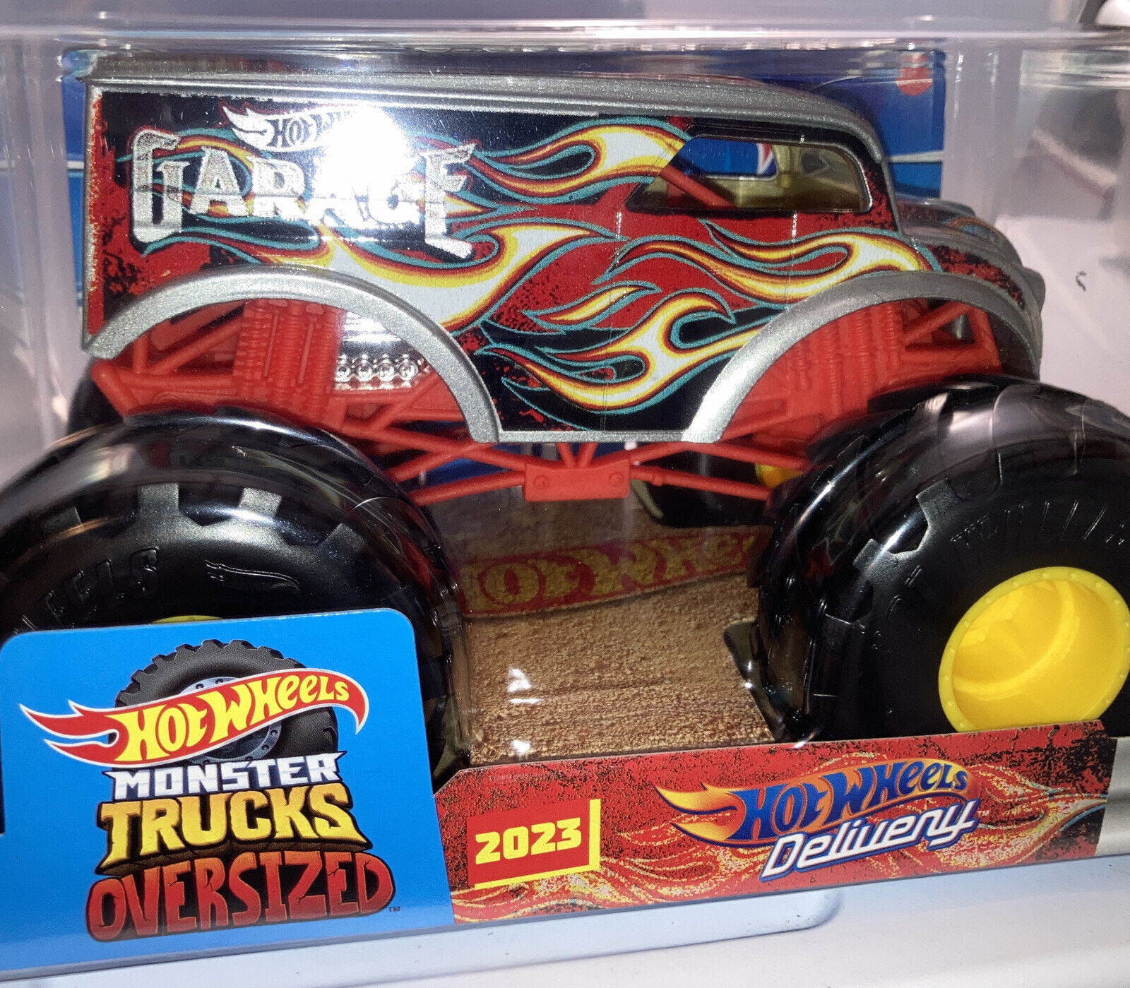 Carrinho Hot Wheels Monster Trucks Dairy Delivery - Alfabay - Cubo