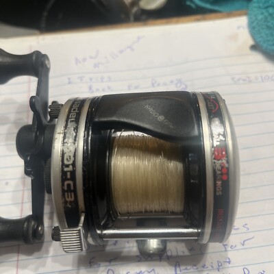 are all baitcast reels left handed SAMOLLA Baitcasting Fishing Reel 8 oz Ultralight Smart Digital Baitcaster with 22 Lb Max Drag 7.2:1 High-Speed Gear Ratio Freshwater Saltwater Compact Design Silver TX900 : Sports & Outdoors this reel offers exceptional strength and durability Abu Garcia Max X Low