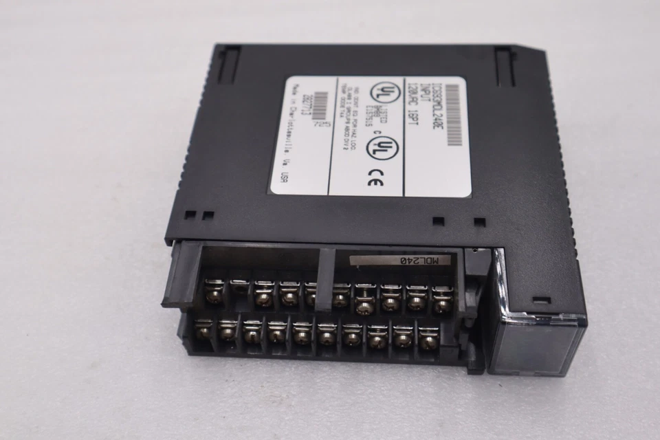 GE FANUC IC693MDL240 INPUT MODULE 16PT 120VAC STOCK #L-558-C - Image 3 of 4