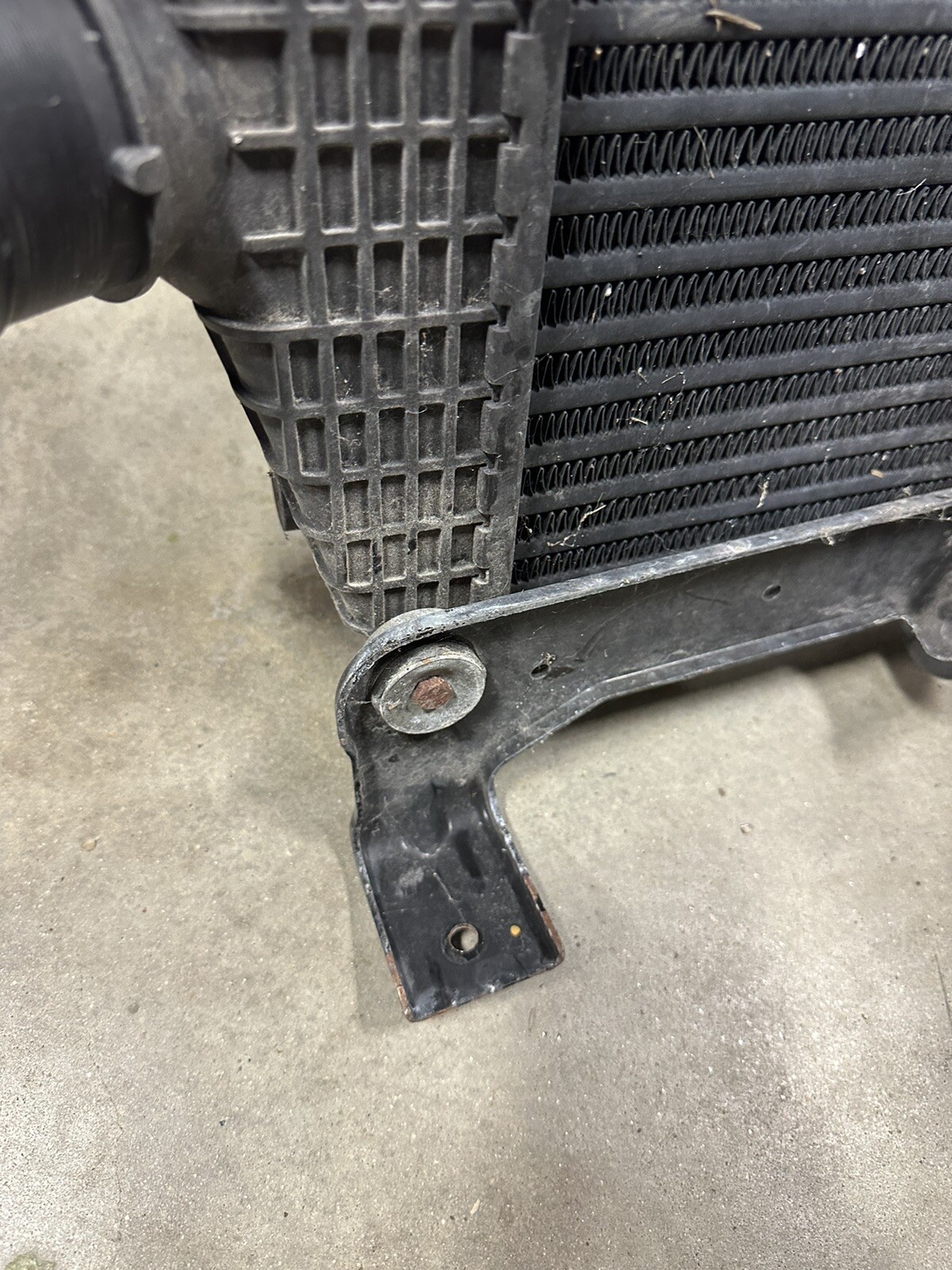 Maserati Ghibli 2014-2020 LEFT Radiator