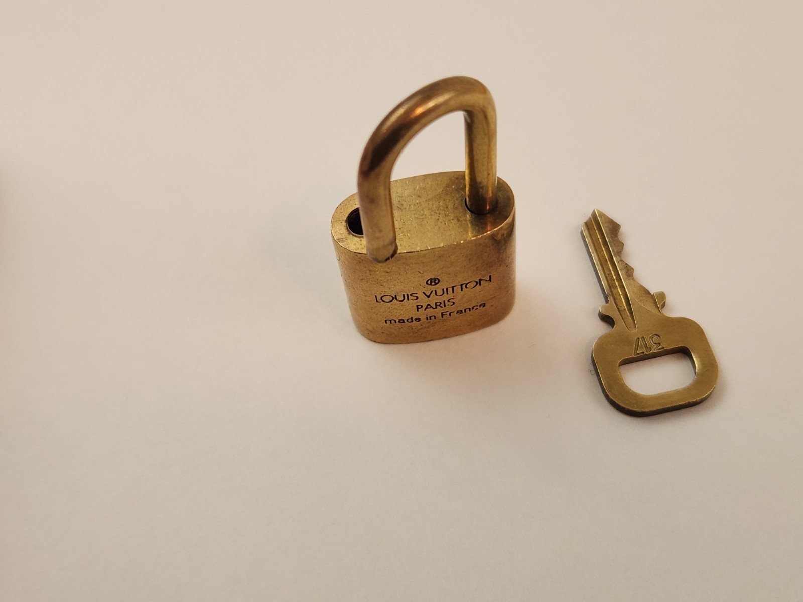 Authentic Louis Vuitton PadLock Solid Lock Key Br… - image 16