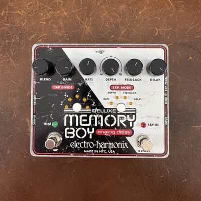 Electro-Harmonix Deluxe Memory Man Tap Tempo 550 Delay Guitar Effect Pedal