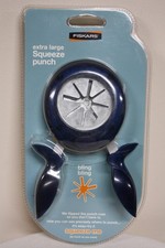 NEW - Fiskars Bling Bling Extra Large Squeeze 2" Paper Punch