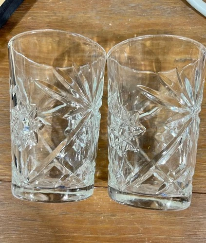 Vintage set of 2 Anchor Hocking Prescut Clear Star of David Flat Glass Tumblers