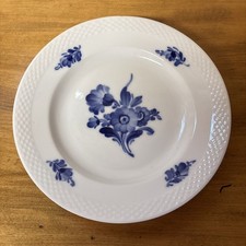 ROYAL COPENHAGEN BRAIDED BLUE FLOWERS SALAD PLATE 10/8095