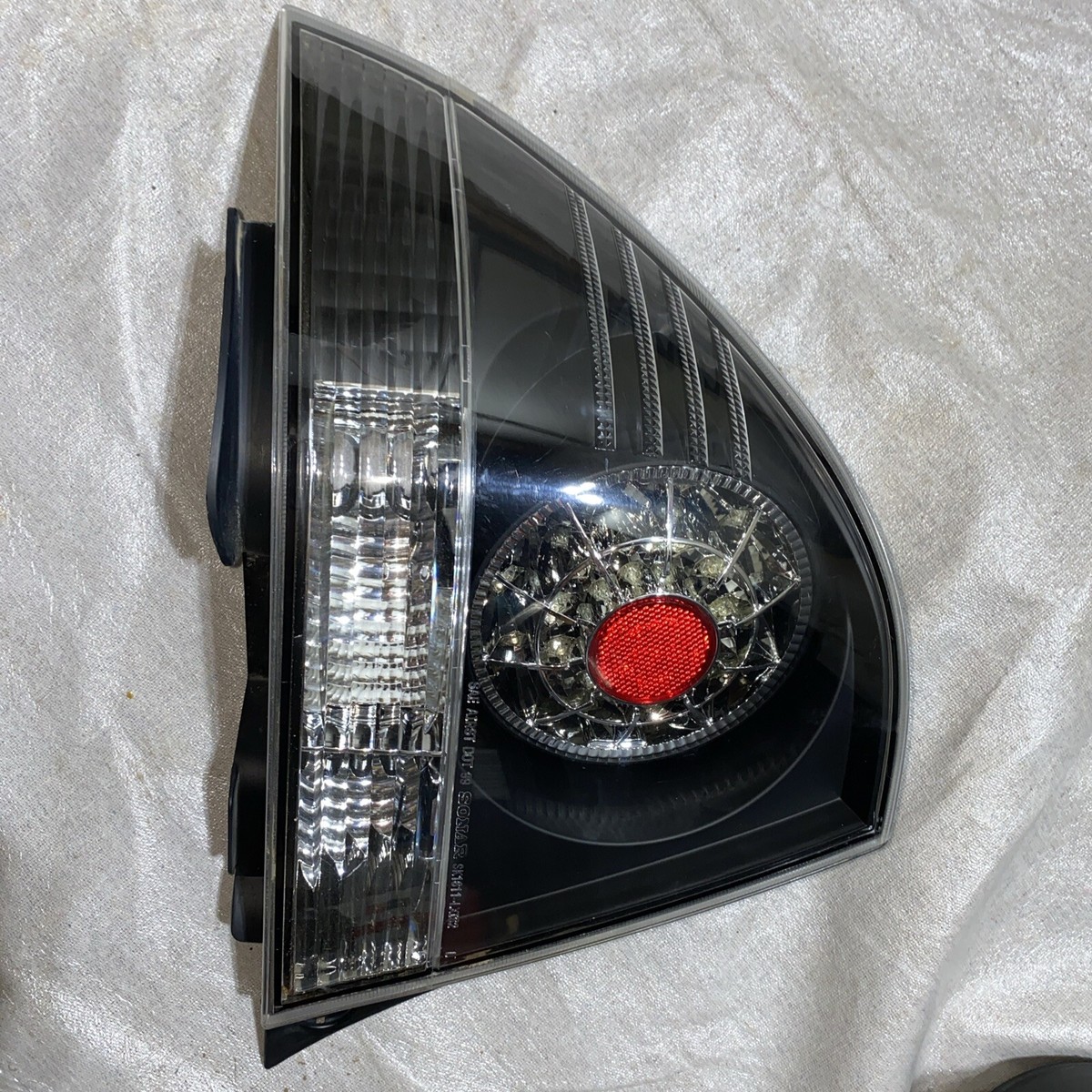 Sonar Lexus IS300 Toyota Altezza SXE10 LED Tail Light (Drivers