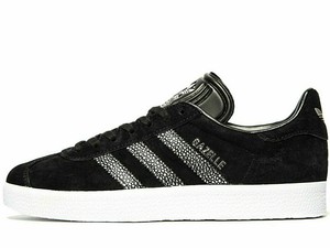 black gazelles size 8