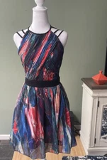 Little Mistress Fit Flare Halter Dress Women’s Sz 2 Skirt Lining For Fullness