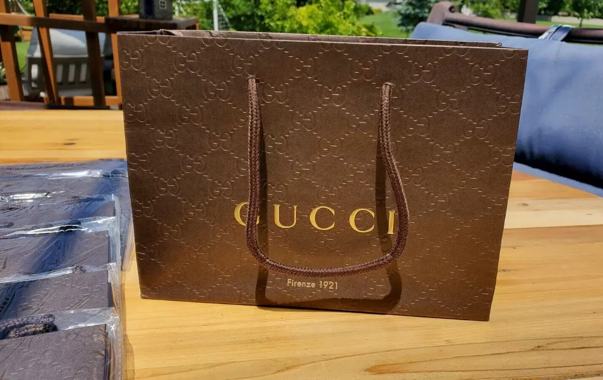 GUCCI Paper Shopping Gift Bag - Brand New Wrapped 9x6.7x2.5 [BOX