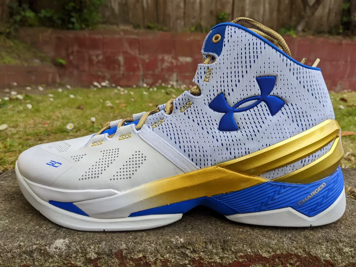 DS UNDER ARMOUR CURRY 2 GOLD RINGS sz 9.5 mvp i iv dubnation