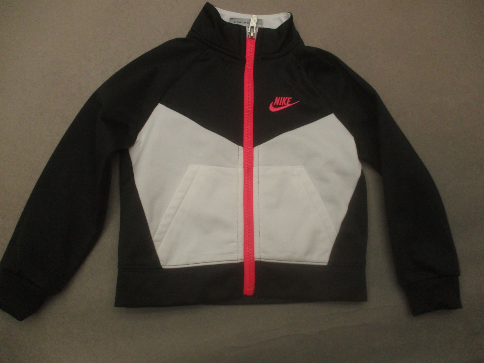 SACAI X NIKE Giacca sportiva NIKE taglia 24M bambina nera full zip supporto colletto tasca 810