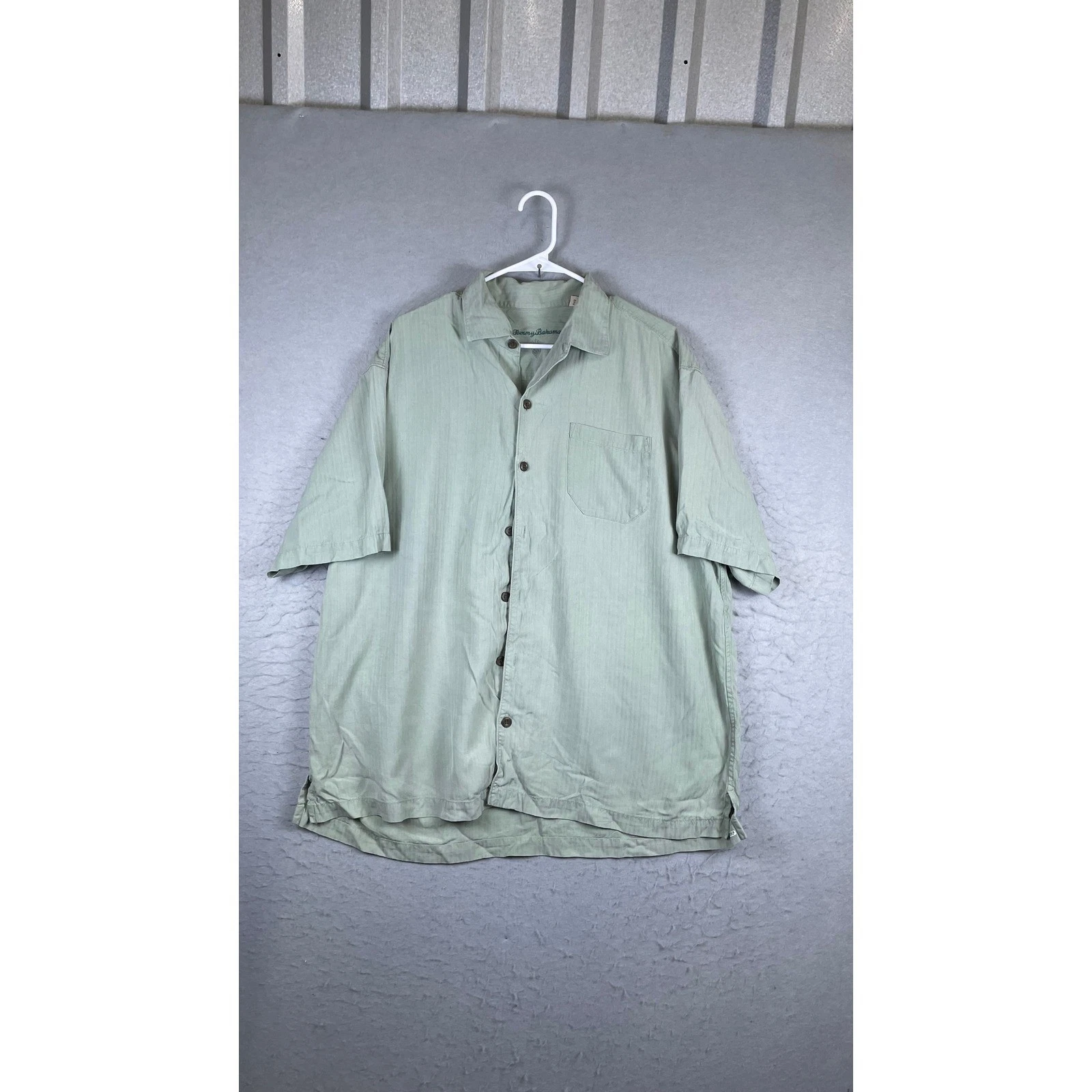 Tommy Bahama Button Up Shirt Mens XL Green Good Silk Short Sleeve Chevron