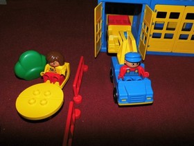Lego Duplo Town Car Workshop with Gas Station Tow Truck 2657 Tanker Truck 3091