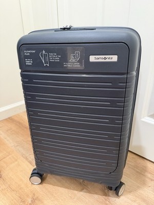Samsonite elevation plus 22'' carry on luggage -midnight blue -NEW