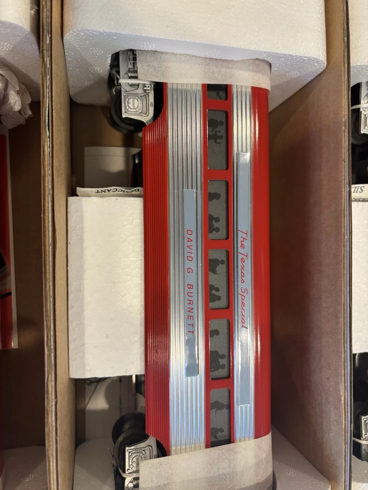 Lionel 29129 Texas Special Aluminum Passenger Car Set - C8/9 - Unrun - Image 3 of 4