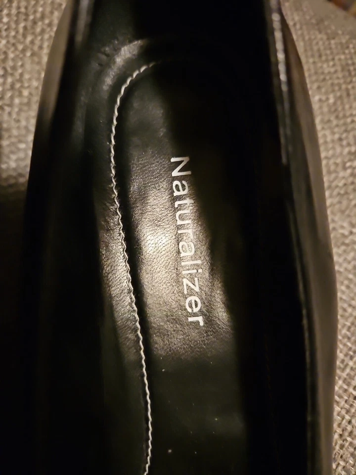 Naturalizer And Impo Black Women's Pumps With Bow 8M - Image 4 of 4