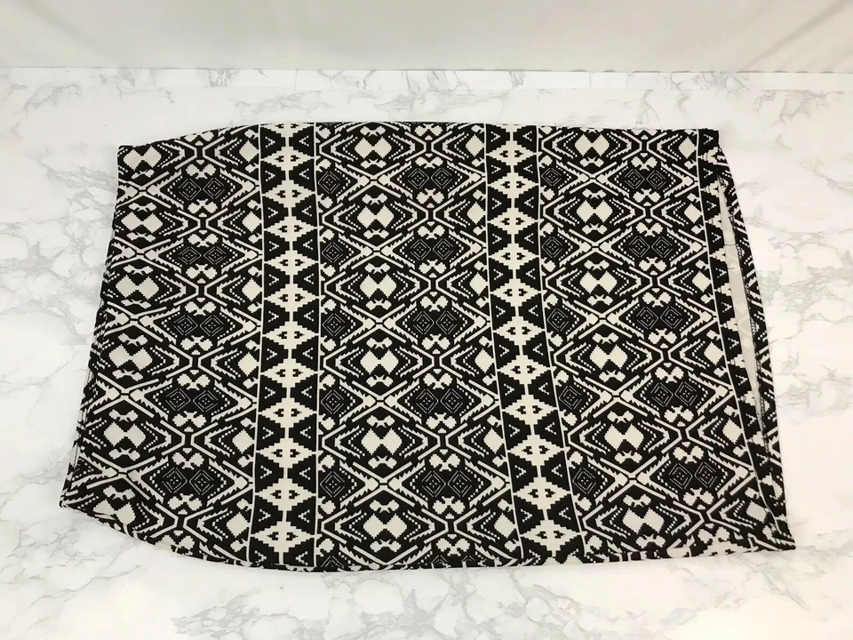 Ambiance Apparel Falda Recta Elástica Mujer M Negro Blanco Azteca Geométrica E1 Foto 3 de 4