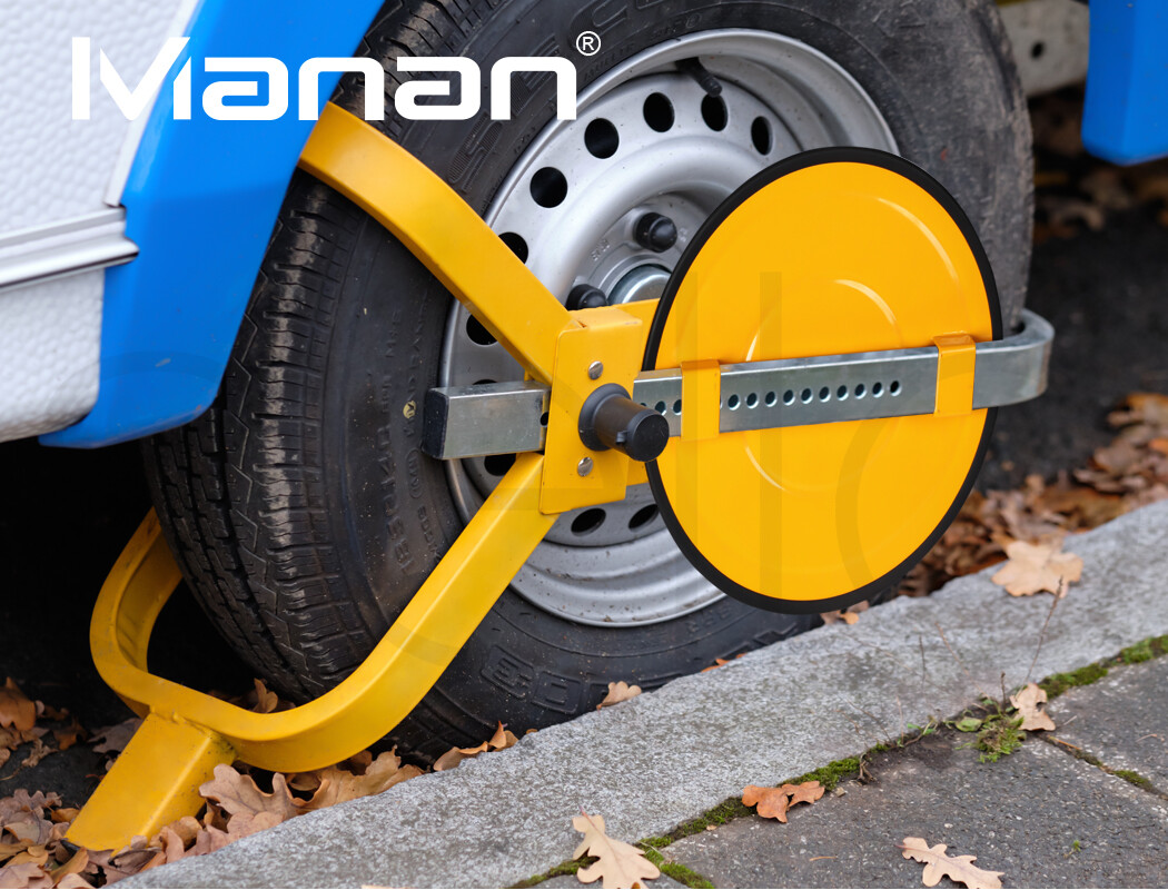 Wheel Defender Lock Clamp Car Caravan Trailer Security Keys Heavy Duty