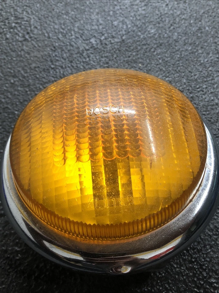 Luz antiniebla ámbar Mercedes Benz W108 W109 250SE 280SE 300SE Foto 2 de 4